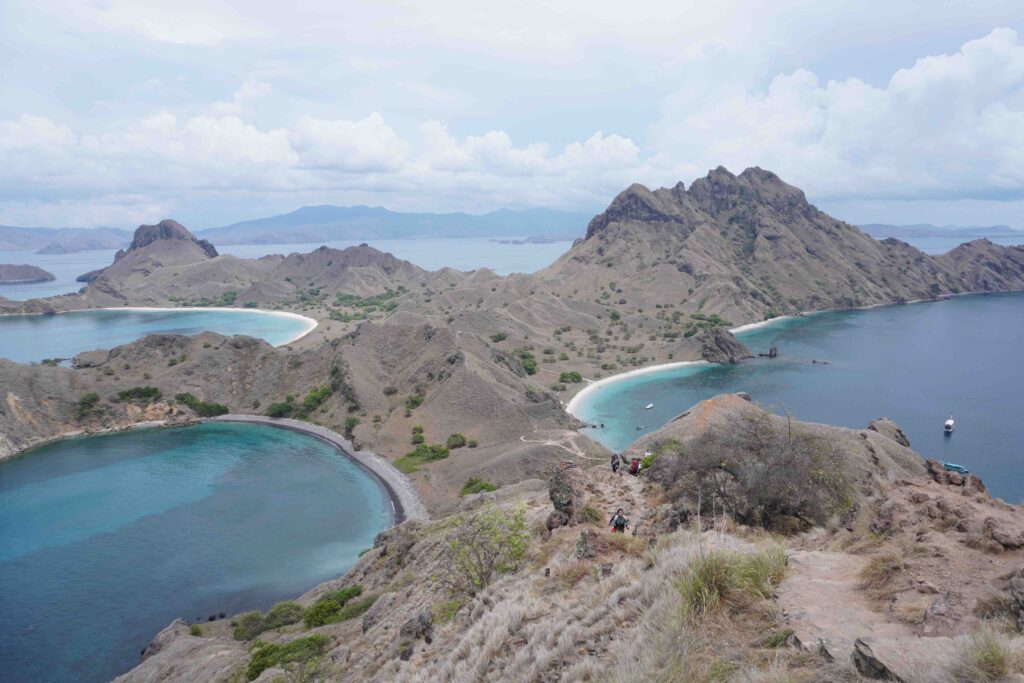 KOMODO NATIONAL PARK IN A GLIMPSE – BINUS Tourism